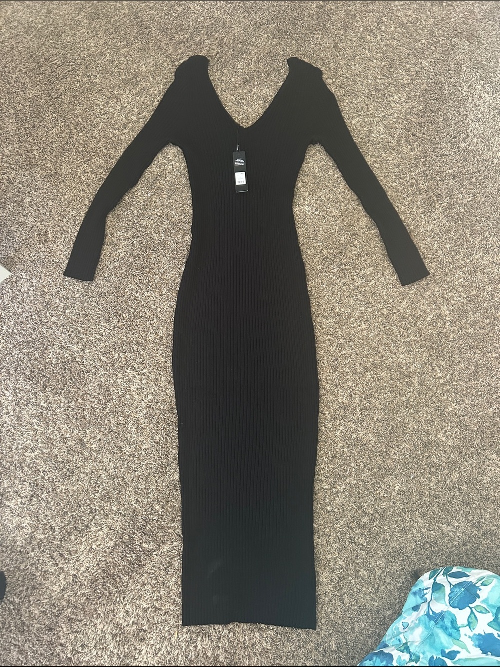 Fashion Nova Black Ribbed Long Sleeve V-Neck Midi Dress